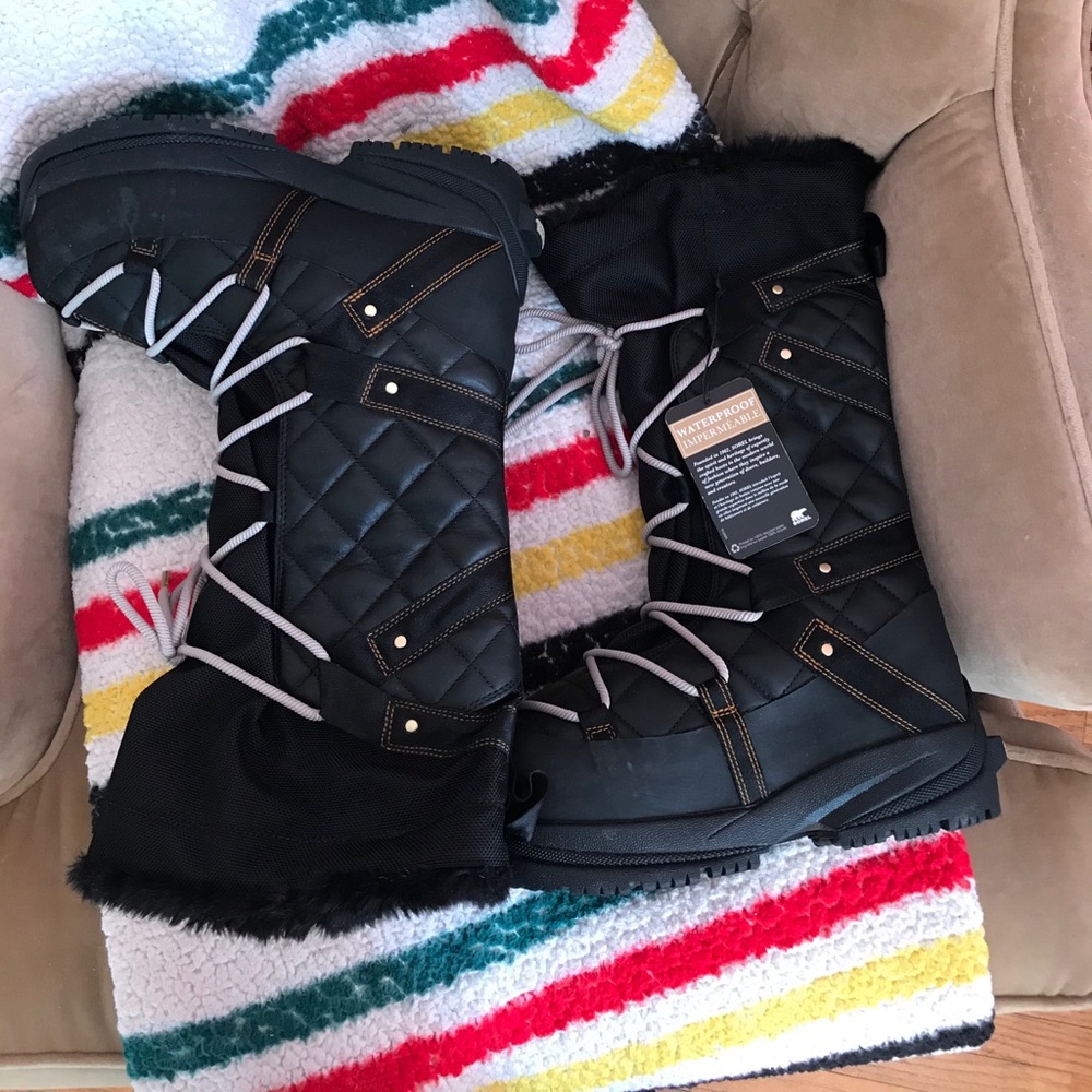Sorel Glam Explorer Moon Boots